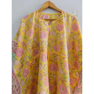 Robe Kaftan Bohème en Coton Fait Main Imprimé Floral Coupe Ample Mini Col V Manches Chauve-Souris Cordon de Serrage Évasée pour la Plage - Product Image 2