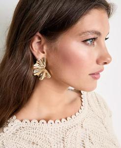 Pendientes colgantes florales escultóricos dorados-Exclusivos-On 34th | Colección de cápsulas Alix Friedberg | Macy's - Product Image 1