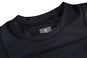 Camiseta Transpirable con Protección Corporal Oculta, 85% Poliéster, 15% Elastano, Tejido Antimicrobiano con Control de Humedad - Product Image 4