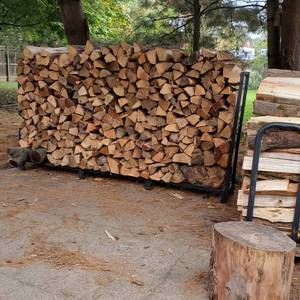 Bois de chauffage écologique séché au four, bûches assaisonnées en bois dur mélangé pour poêles et cheminées à combustible durable, en sacs filets - Product Image 1