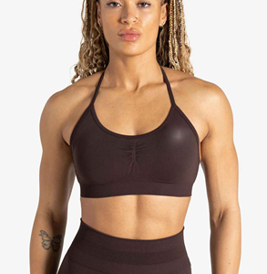 Ensemble de sport 2 pièces pour femme : Soutien-gorge court rembourré personnalisé et short de yoga taille haute sculptant les hanches pour la gym et le fitness - Product Image 1