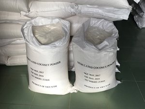 Best Quality Desiccated <b>Coconut</b> Grated <b>Coconut</b> <b>Flakes</b>/ Unsweetened With Lowest Price From Vietnam // Shyn Tran - Product Image 1