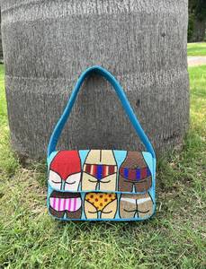 Sac à main rectangulaire en polyester brodé de perles de verre faites à la main avec motif œil, objet d'art textile de collection - Product Image 6
