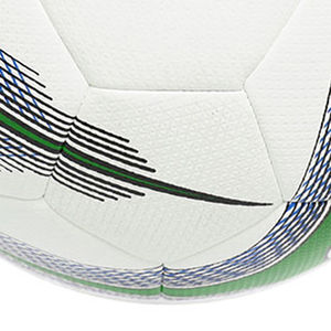 Ballon de football taille 5 écologique et léger avec logo personnalisé, en cuir PU cousu et enroulement en nylon pour l'entraînement sportif et les matchs - Product Image 4
