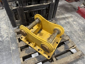 80MM Pin Grabber Excavator Pin On Mount Plate Heavy Duty Attachment <b>Bracket</b> - Product Image 4