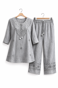 Conjunto de 2 Piezas para Mujer, Estilo Casual de Verano, Mini Kurta de Rayón Sólido, 140 GSM, Ligero, Bordado, Top y Pantalones - Product Image 6