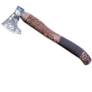 Hacha Tomahawk Personalizada con Diseño de Diosa Alada, Hoja de Acero Forjado, Mango de Madera, Herramienta de Supervivencia, Diseño de Tomahawk Personalizado - Product Image 1