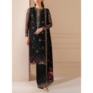 Shalwar Kameez élégant, mode culturelle féminine, Shalwar Kameez en tissu léger et doux, confortable pour l'été, tenue traditionnelle pour femmes. - Product Image 6