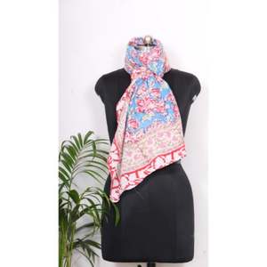 Pareo de Playa de Lujo Hecho a Mano en India para Mujer, Estampado a Bloque, Elegante Bufanda/Lenço Largo Liso de Algodón Puro Tejido para la Temporada de Verano - Product Image 3