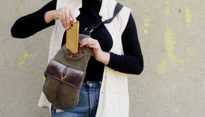 Sac bandoulière unisexe en cuir et toile de haute qualité, décontracté, tendance, imperméable, avec fermeture éclair, pour poitrine ou épaule, idéal pour les voyages et activités de plein air, commande en gros - Product Image 2