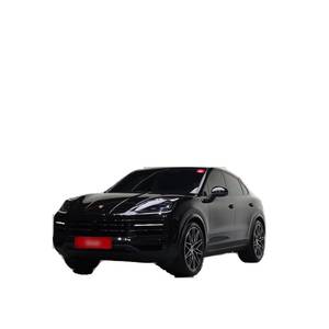 Porsche Cayenne 3.0 Coupé 2024, 46,883 km, Volante a la Izquierda, Caja de Cambios Automática, Asientos de Cuero con Cámara Trasera - Product Image 1