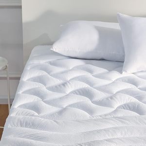 Surmatelas matelassé rafraîchissant blanc en microfibre 400TC, lavable, toutes saisons, usage domestique, teint uni, pliable - Product Image 1
