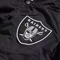 Veste universitaire en satin noir personnalisée pour hommes, broderie de logo blanc, veste bomber, vente en gros, uniforme de baseball, vêtements de sport