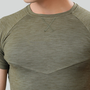 T-shirt pour homme à manches raglan vert olive, col rond, séchage rapide, tricoté, coupe ajustée, couleur unie, décontracté, sportif, longueur normale - Product Image 5