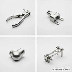 Componente de hardware de acero inoxidable mecanizado de precisión: Pinza, soporte de montaje tipo horquilla, mango ergonómico con perilla y articulación. - Product Image 1
