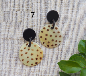 Pendientes de cuerno de búfalo hechos a mano, artesanías naturales ecológicas para mujer, joyería étnica de moda para bodas por Perfect Enterprises - Product Image 4