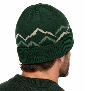 Gorro de Punto Personalizado con Diseño de Montaña, Color Verde Bosque Oscuro, Estampado de Picos, Gorro de Invierno Cálido para Exteriores - Product Image 3