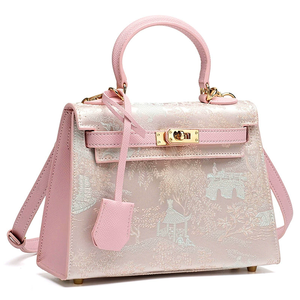 Bolsa de Viaje de Cuero con Estampado de Pelo de Vaca, Personalizada con Marca, Tipo Weekender, Bolsa de Lona, Equipaje de Mano Grande para Viajes Cortos - Product Image 2