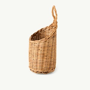 Charming Rattan Hanging <b>Basket</b> Practical <b>Storage</b> <b>Basket</b> For Kitchen Use, Wall <b>Storage</b> And Organization - Product Image 2