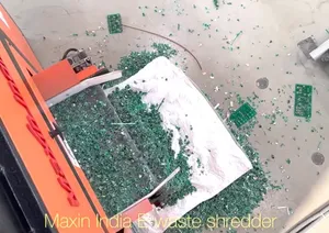 Machine semi-automatique de broyage de déchets électroniques pour le déchiquetage de matières premières et le broyage de métaux de rebut - Product Image 2