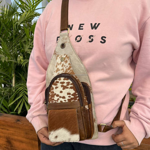 Wholesale 2024 Newly Cowhide Leather Crossbody <b>Bag</b> Western Design Lady Fashion <b>Shoulder</b> Chest <b>Bag</b> Genuine Leather <b>Men</b> Sling <b>Bags</b> - Product Image 2