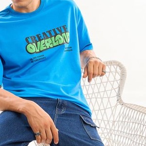 Camiseta Moderna con Estampado Puff de Fabricante Pakistaní, 100% Algodón, Corte Regular, Ecológica, Transpirable, Color Personalizado - Product Image 3