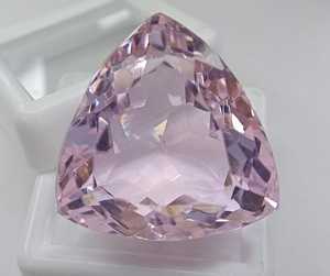 พลอยโทแพซสีชมพูธรรมชาติ รูปทรงหลวม ได้รับการรับรอง เหมาะสำหรับทำเครื่องประดับ คุณภาพพรีเมียม พลอยสีชมพู ขนาด CM - Product Image 1