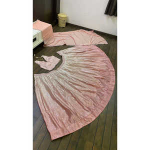 Lehenga Choli de Diseñador FB en Rosa, Talla M, para Fiestas, Ropa Tradicional China con Trabajo de Lentejuelas - Product Image 6