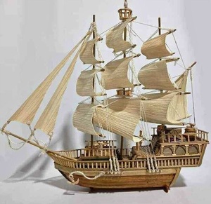 Maquette de bateau en bois nautique, pièce décorative pour salles à thème marin, vitrines maritimes et ambiance côtière - Product Image 3