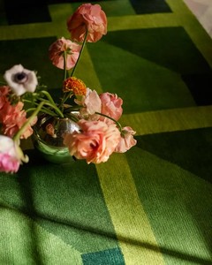 Elegant Modern Geometric Hand Knotted Wool <b>Rug</b> Green Solid Color Washable PET Friendly Reversible Non-Slip High Pile for Home - Product Image 5