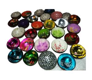 Tazón de cáscara de coco con incrustaciones de nácar, hecho a mano con material natural de coco, para servir ensalada y decorar, Vietnam - Product Image 1