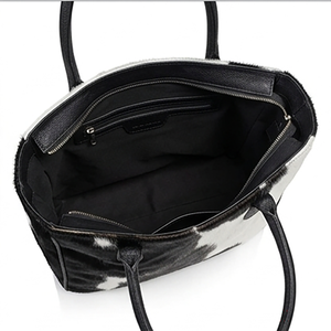 Bolso de cuero de vaca con pelo, diseño de estampado animal en blanco y negro, hecho a mano con asa superior, opción personalizada disponible - Product Image 3