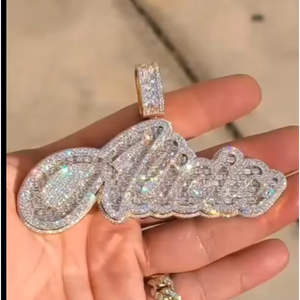 Colgante Personalizado con Nombre en Moissanita, Estilo Hip Hop, Letra Redonda con Diamantes VVS, Cadena 3D, Joyería para Hombre - Product Image 1