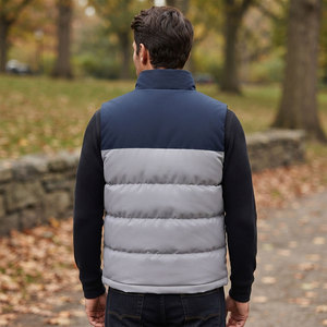 Gilet matelassé en polyester pour homme avec poche zippée sur la poitrine, double couleur, fermeture éclair sur le devant, durable, léger et écologique - Product Image 2