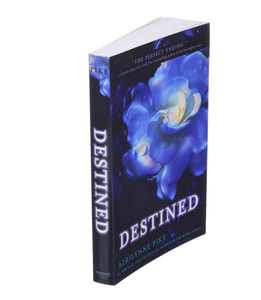 Destined: ซีรีส์: เล่มที่ 4 (ปีก) ปกอ่อน – 6 พฤศจิกายน 2568 โดย Aprilynne Pike (ขายส่ง) - Product Image 3