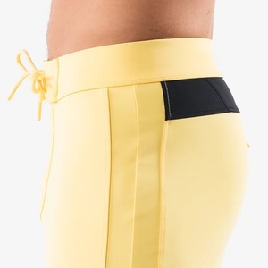 Shorts de bain jaunes et noirs pour hommes, séchage rapide, avec cordon de serrage, pour la plage, la natation et les sports nautiques, légers - Product Image 6