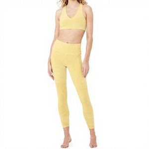 Ensemble de leggings et soutien-gorge de sport sans couture jaune pour femme, col en V, dos nageur, maintien élevé, couleur unie, Spandex Nylon, simple et écologique - Product Image 1
