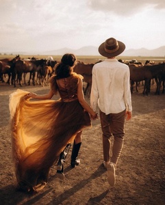 Nouvelle Arrivée Robe Longue Formelle en Chiffon de Soie 100% Coupe A-Line avec Traîne Volante pour Femme, Idéale pour Séance Photo, Écologique - Product Image 2