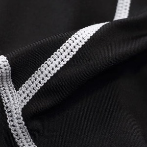 เสื้อคอมเพรสชั่นผู้ชายรุ่นใหม่สำหรับฤดูหนาว รับสกรีนโลโก้ แห้งเร็ว ระบายอากาศดี สวมใส่สบาย ดีไซน์แบบนักกีฬา สีพื้น - Product Image 5