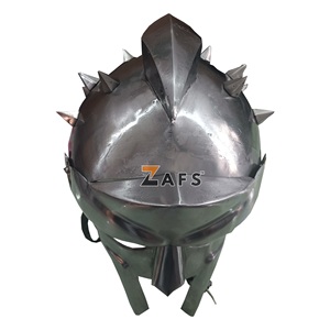 Casco de Gladiador Hecho a Mano en Acero Suave, Armadura Romana, Casco de Guerrero Histórico, Disfraz de Cosplay, Pieza de Exhibición Duradera - Product Image 3