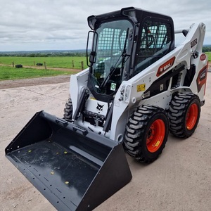 รถตักล้อยางคุณภาพสูง Bobcat S530 รุ่น S530 ขับเคลื่อนด้วยดีเซล สีขาว ประสิทธิภาพสูงสำหรับงานหนัก - Product Image 2
