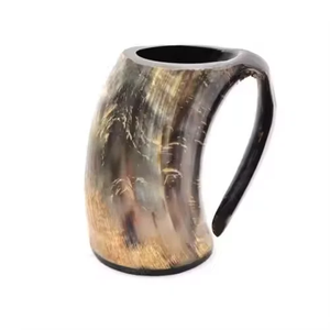 Tasses en corne sculptées à la main sur mesure avec logo, design portable pour le miel et les magasins de fournitures vikings, revente - coniferhandmades - Product Image 1