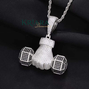 Pendentif Dumble en argent 925 plaqué or pour homme, serti de moissanite, bijoux hip-hop à porter au quotidien - Product Image 3