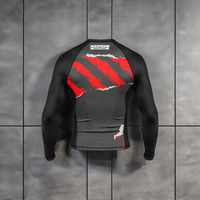 MMA Grappling Chemise de compression imprimée personnalisée Rashguard à manches longues pour hommes Sublimation OEM BJJ Manches longues Polyester/Spandex 220g