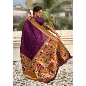 Sari en soie Paithani avec bordure large Zari tissée, concept vin et demi-couleur, vêtement indien/pakistanais, 700g Elite Weaves - Product Image 3