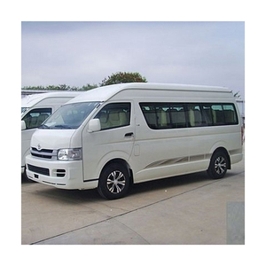 Toyota Hiace de Techo Alto de 15 Plazas Usada de Alta Calidad, Años 2018-2021 - Product Image 1