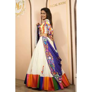Ropa de fiesta de diseñador Lehenga Choli con ropa regional tradicional Dupatta - Product Image 2