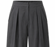 Pantalon unisexe en charbon de bois à jambe large, devant plat, poches latérales, taille élastique, attaches aux chevilles, 100 % coton, poids moyen, écologique, respirant - Product Image 3