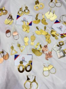 Indian artisan crafted handmade earring ladies jewelry sustainable led free jewelry - Product Image 3