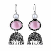 Boucles d'oreilles pendantes style bohème en laiton et alliage de zinc avec pierre ovale rose Monalisa pour amoureux |   Boucles d'oreilles de fête plaquées argent faites à la main